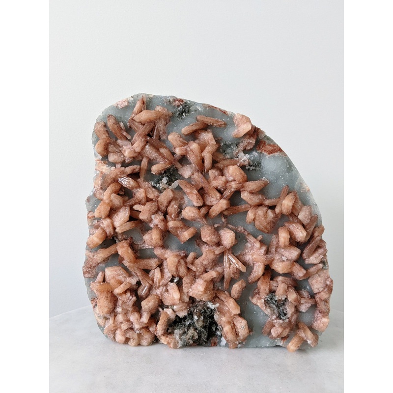 Chalcedony & Stilbite Geode Free Standing AP035