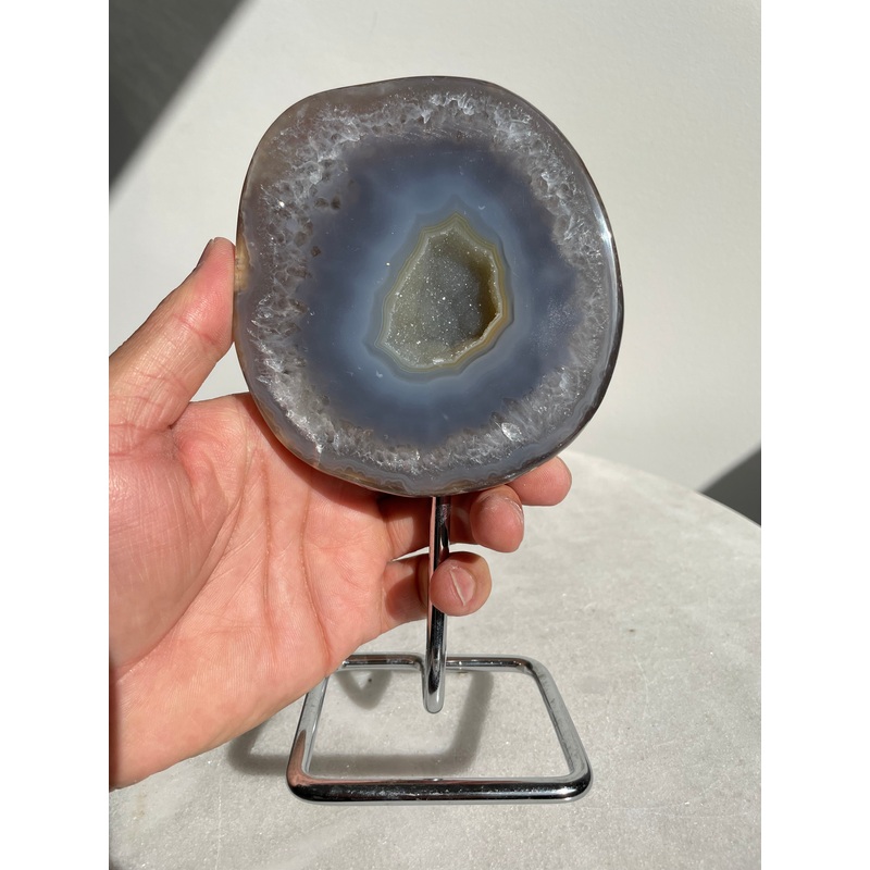 Agate Geode on Stand High Grade AG086