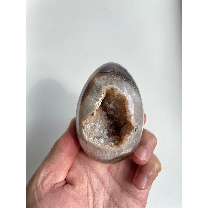 Druzy Agate Crystal Egg AG032