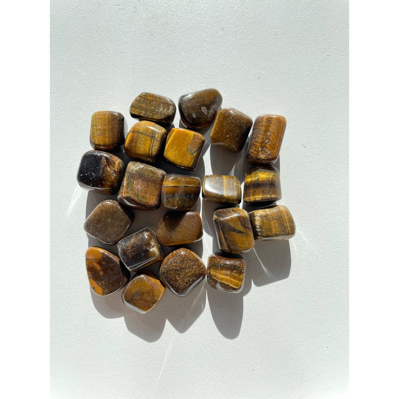 Tiger Eye tumbled stone crystal/ mineral x 1 (22-30mm)