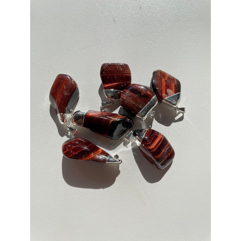 1 x Tiger Eye crystal  Pendant PD028