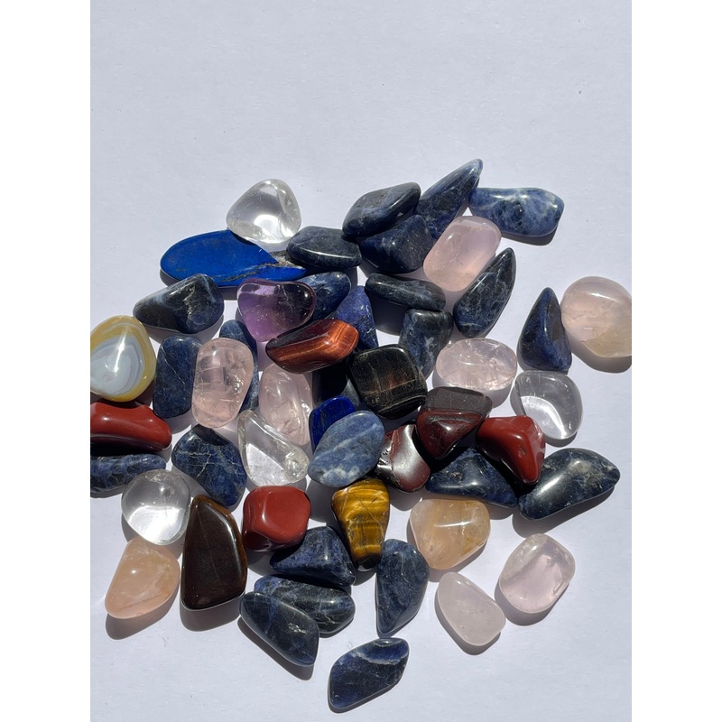 30 Mixed Tumbled Stones Mix High Grade Natural Crystals (15-20mm)