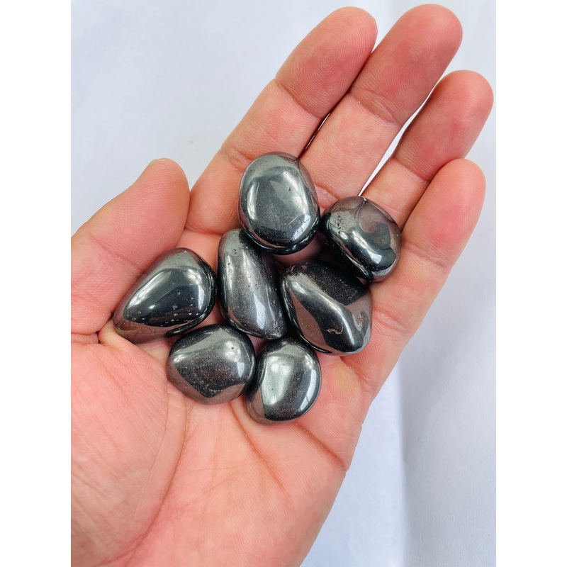 Hematite Tumbled Stones TB010 x 1
