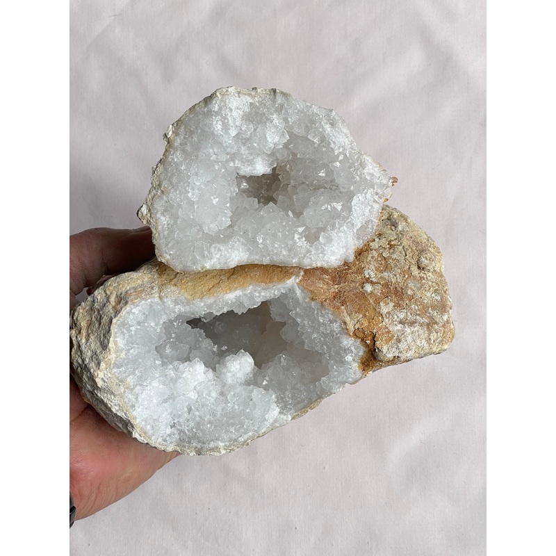 Moroccan Quartz Geode Pair (160mm) QG057