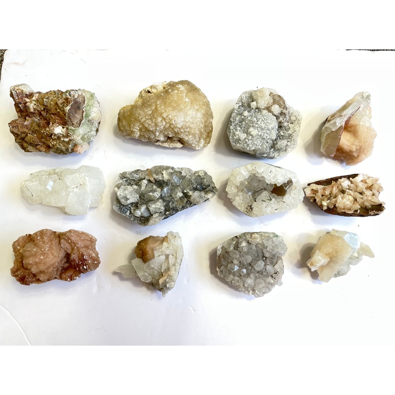 Bulk Lot Zeolite clusters pack of 12, 4.3kg – K272