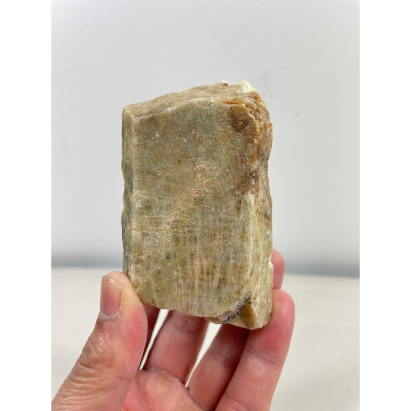 Raw Aquamarine Crystal RW035