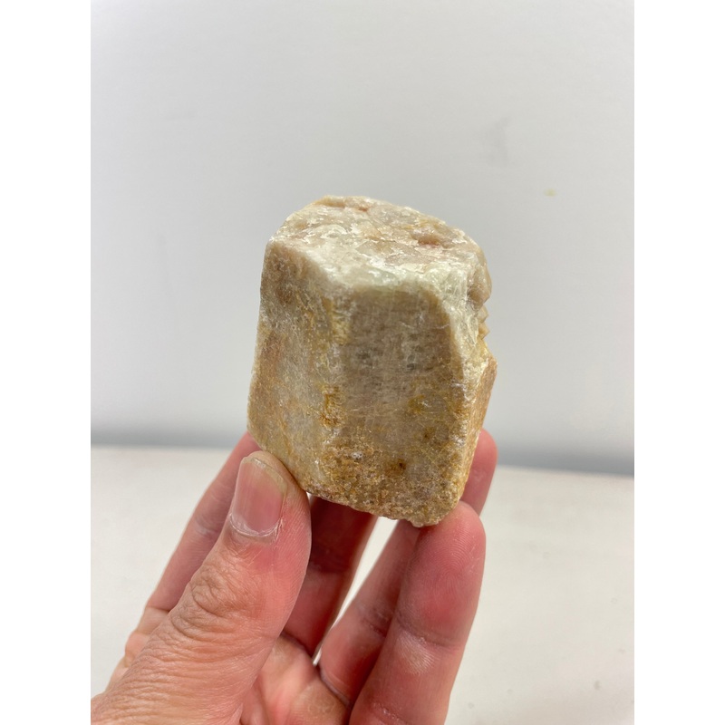 Raw Aquamarine Crystal RW038