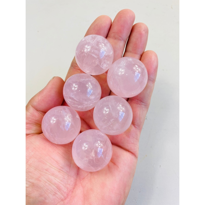 Rose Quartz Sphere S193 x 1