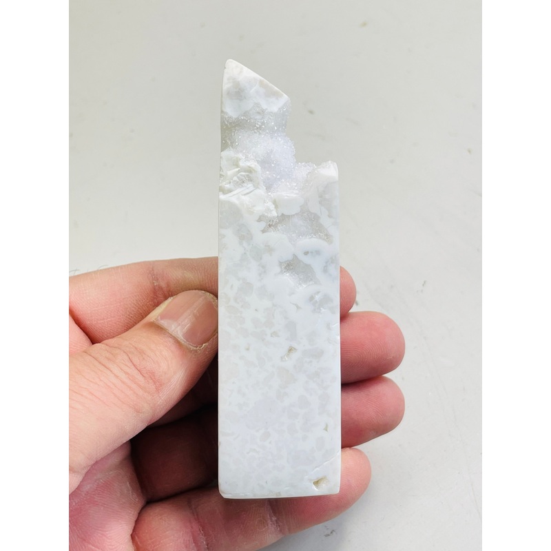 Snow Agate High-Grade Crystal Tower T927