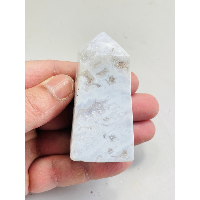 Snow Agate High-Grade Crystal Tower T929