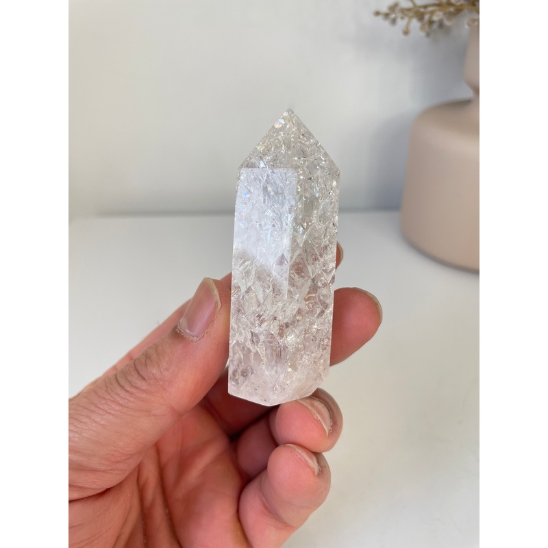 Crackled Quartz Tower High Grade T047a
