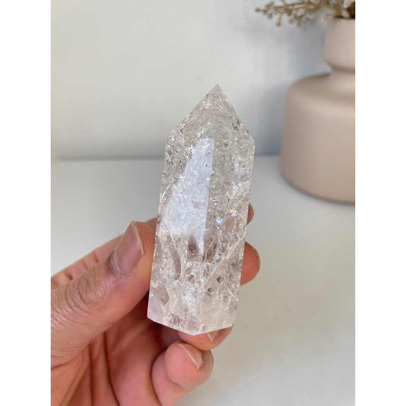 Crackled Quartz Tower High Grade T051a
