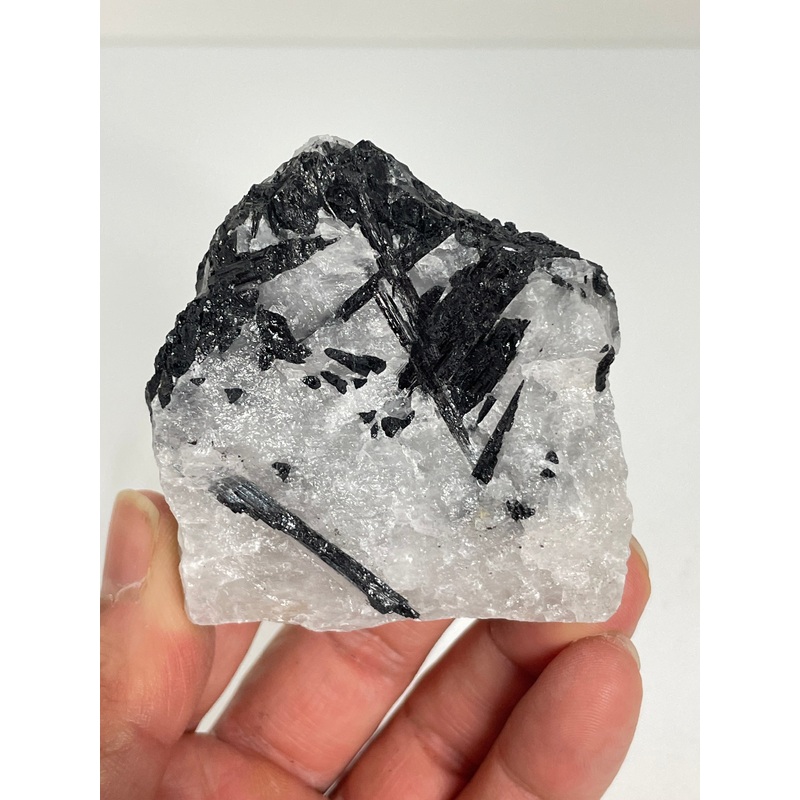 Tourmalinated Quartz Raw Natural PT047