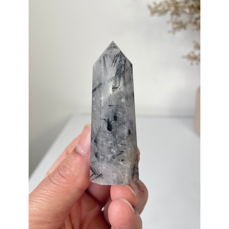 Tourmaline in Quartz Tower High Grade T064a