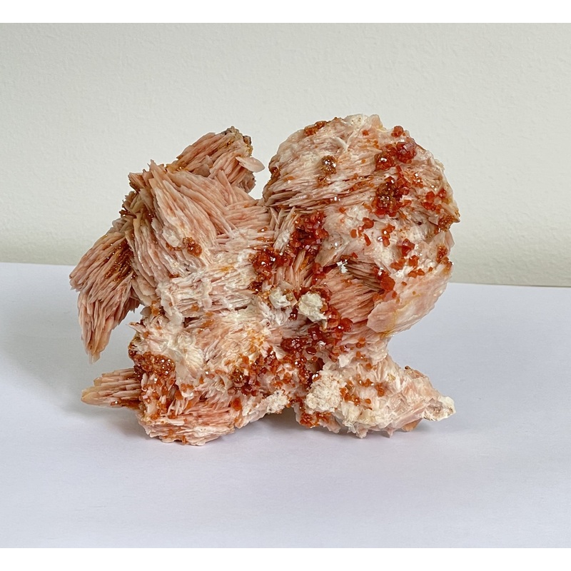 Vanadinite on Barite Crystal Cluster V062