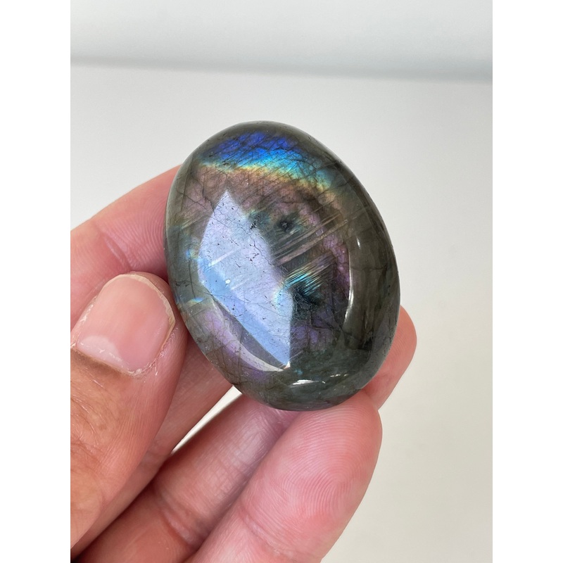 Purple Labradorite Crystal Palm Stones LA162