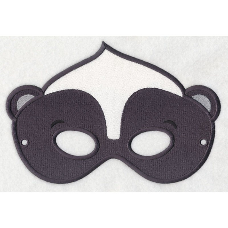 Woodland Skunk Mask – Large|6″ x 8.97″ / 152.4mm x 227.92mm|5.21″ x 7.79″ / 132.37mm x 197.93mm|4.56″ x 6.81″ / 115.75mm x 173.03mm|All Sizes