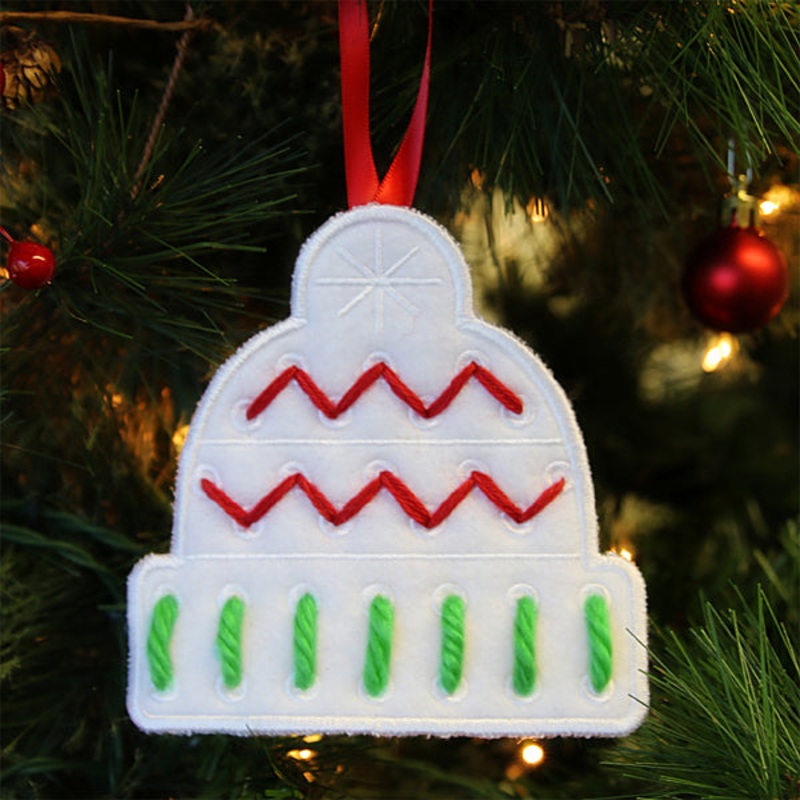 Yarn Stitch Ornament – Hat (In-the-Hoop)