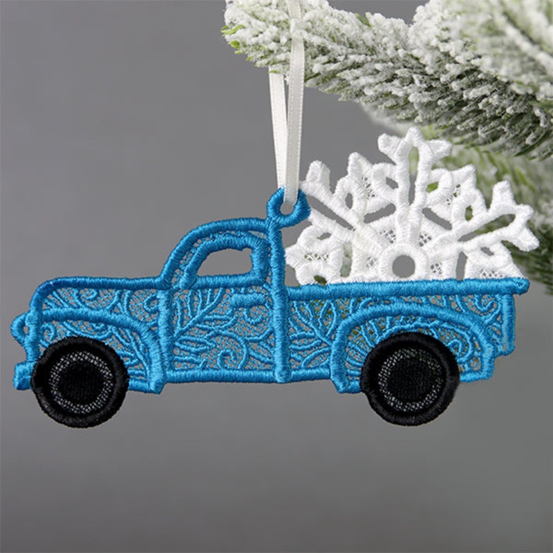 Winter Time Retro Truck Ornament (Lace)
