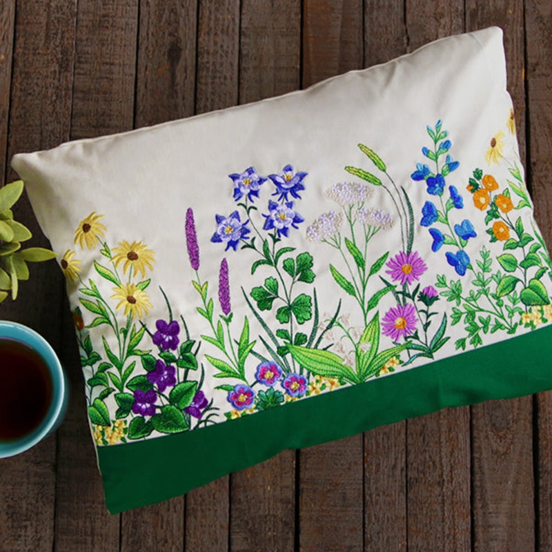 Wildflowers in Bloom Square 1|7.8″ x 7.78″ / 198.21mm x 197.69mm|6.87″ x 6.85″ / 174.43mm x 173.97mm|5.87″ x 5.85″ / 148.98mm x 148.55mm|4.86″ x 4.85″ / 123.49mm x 123.17mm|All Sizes