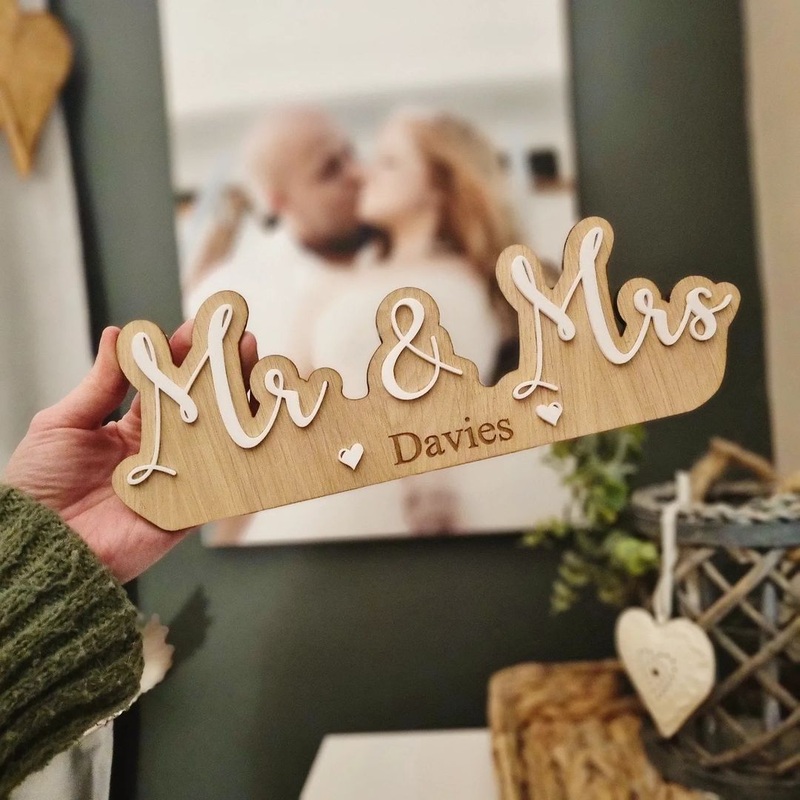 Personalised Couples – White & Oak Sign