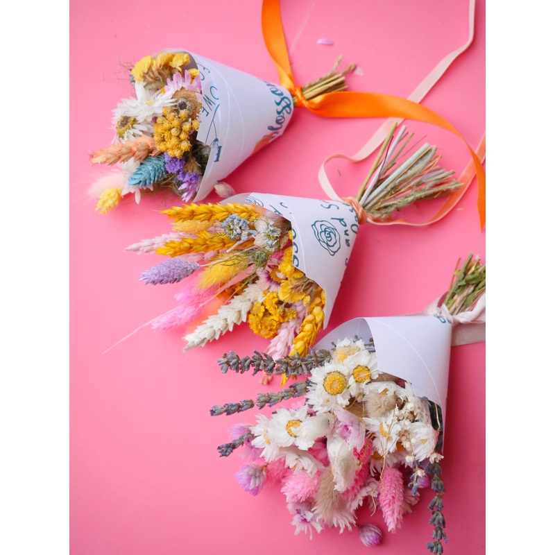 The Dried Flower Baked Blossom Mini Bunch Trio