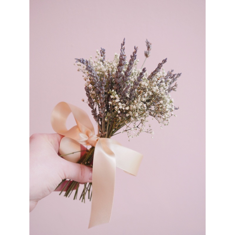 The Lavender Cloud Dried Flower Baked Blossom Place Setting