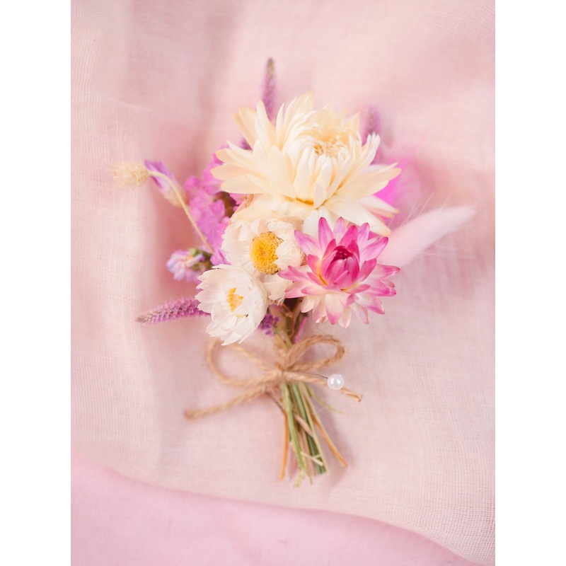 The Rouge Garden Dried Flower Baked Blossom Corsage