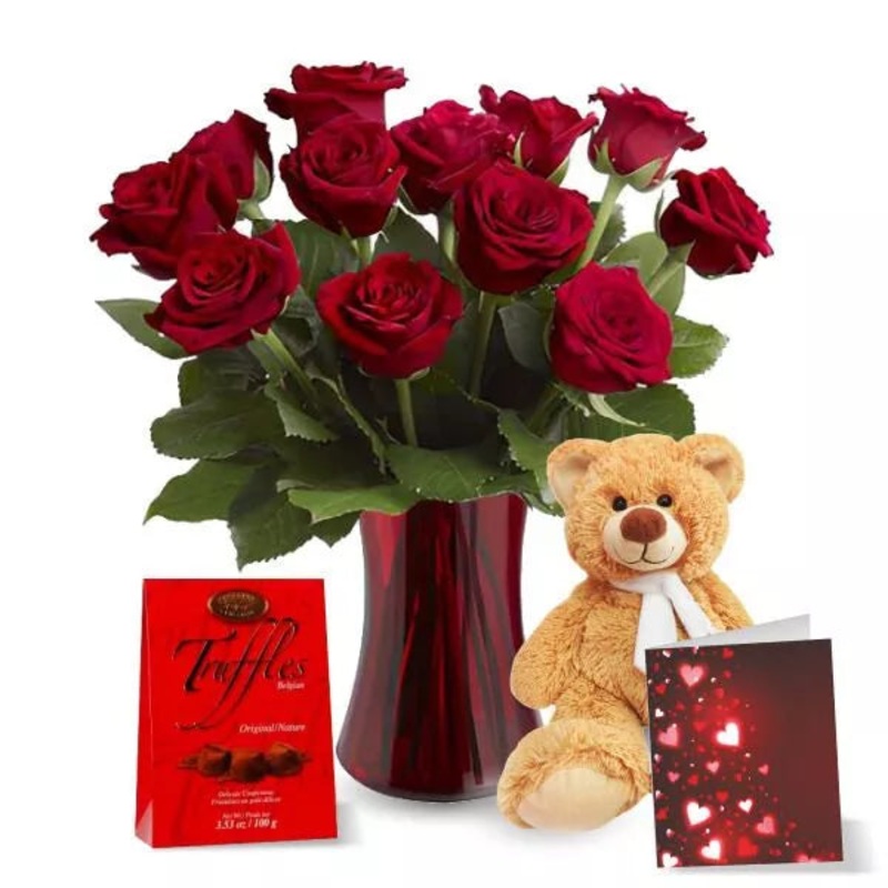 Valentine’s Blooming Heart Roses Combo (Free Truffles)