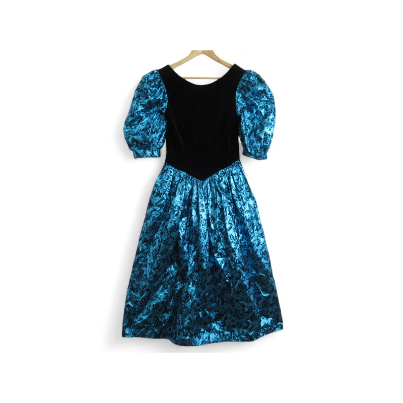 Richards Vintage UK8 Black Blue Metallic Gown Womenswear | Preloved