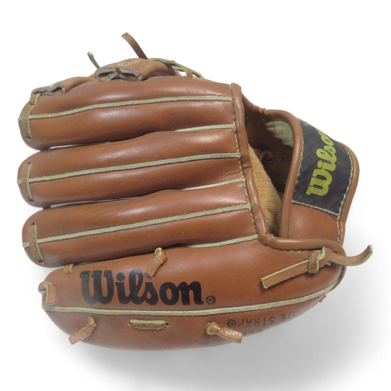 Wilson Youth model A2180 Baseball Glove Left-Hand | Preloved