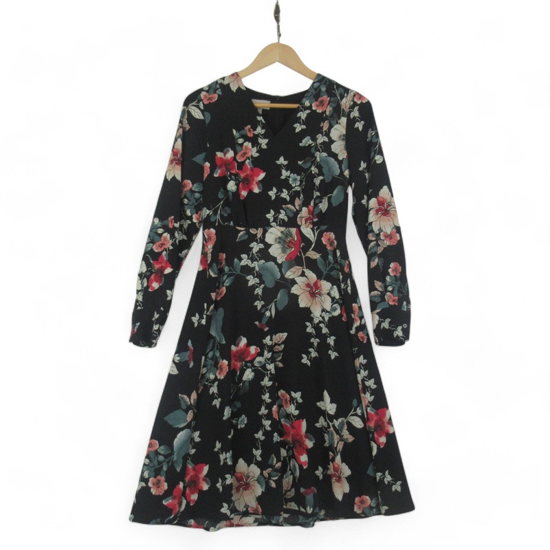 Hobbs UK 8 Black Floral Dress Womenswear | Preloved