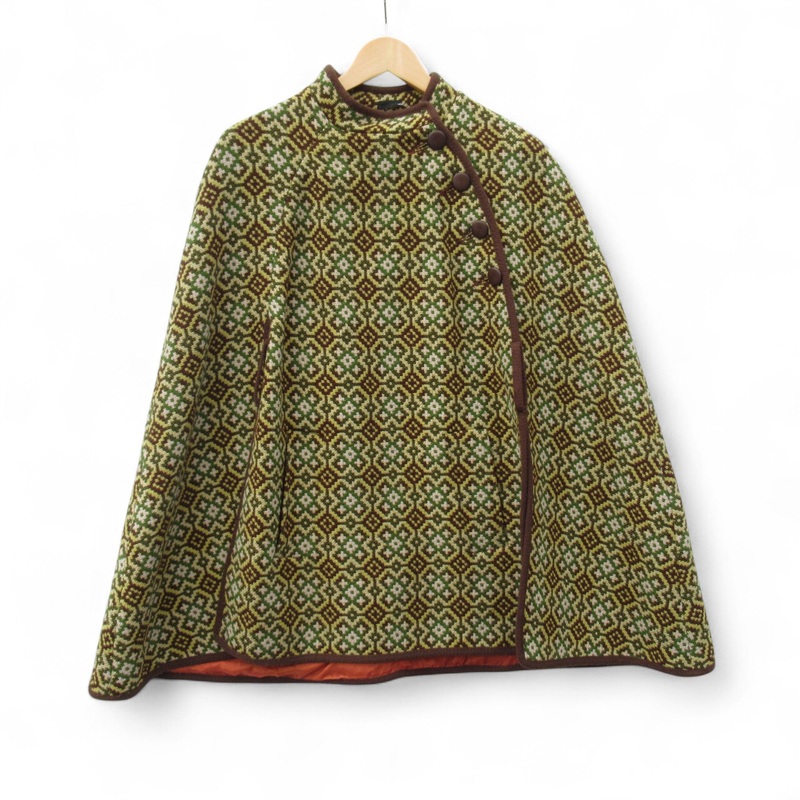 Real Welsh Tapestry Vintage Cape Cloak Multicoloured Womenswear | Pre-loved