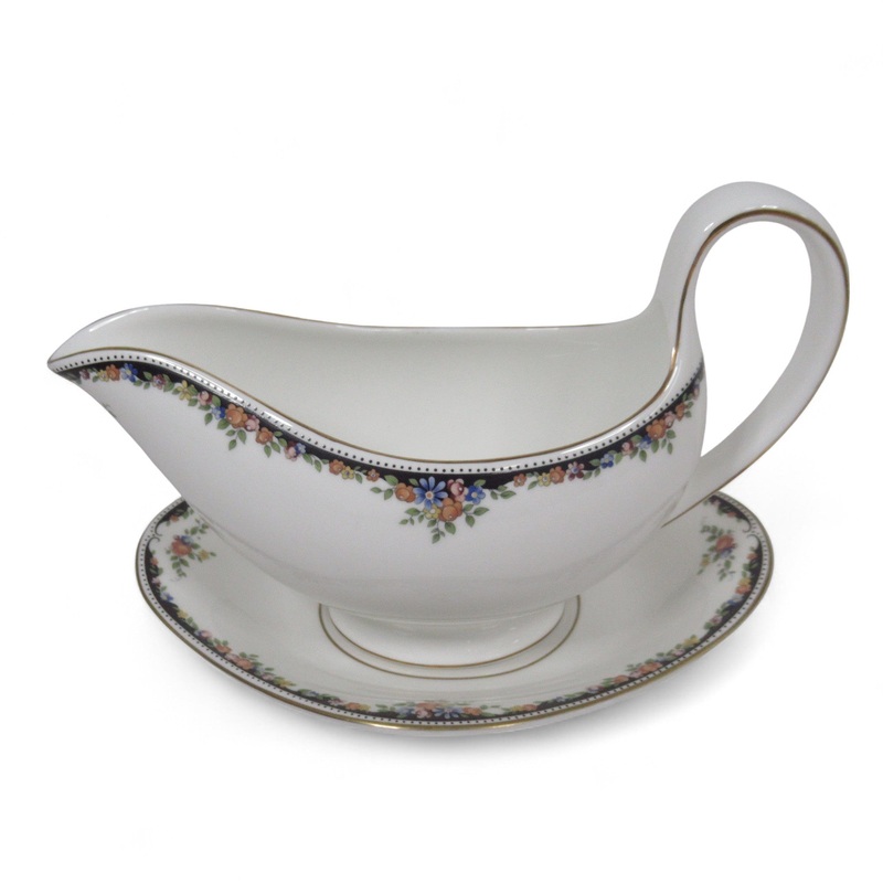 Wedgwood Osborne Gravy Boat & Saucer Bone China Floral | Pre-loved