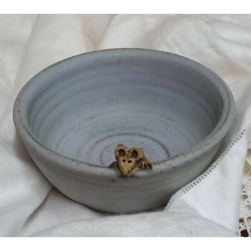 Bowl With Mouse