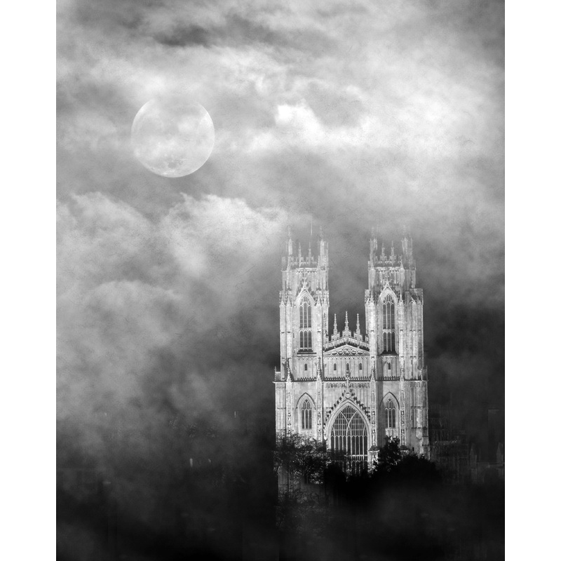 Mist over the Beverley Minster (b/w)