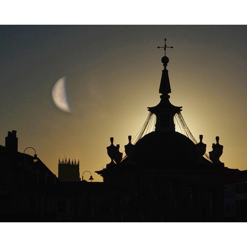 Beverley’s Market Cross with the Beverley Minster, Landscape
