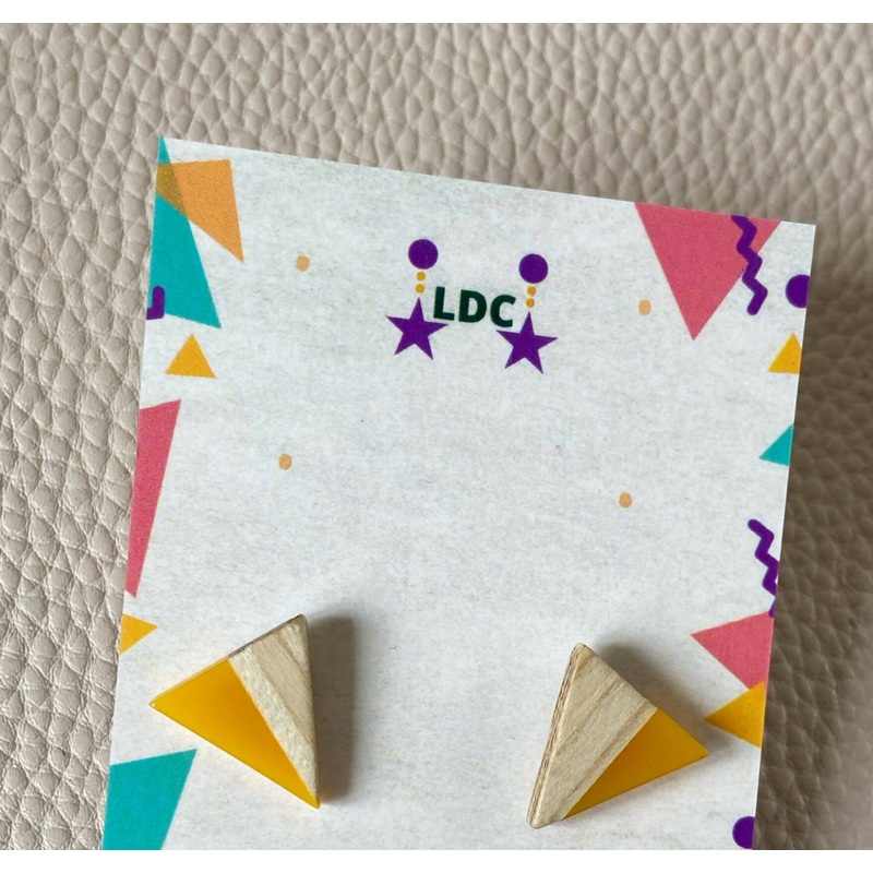 Triangle Wooden Yellow Opaque Resin Studs