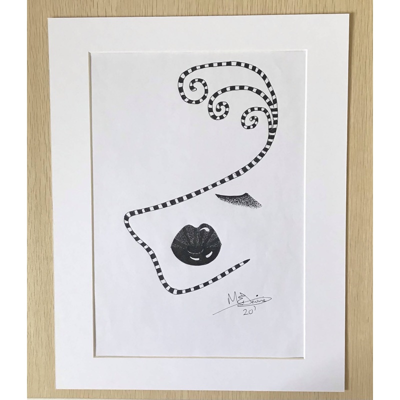 Checkered Face|Black Mount|White Mount