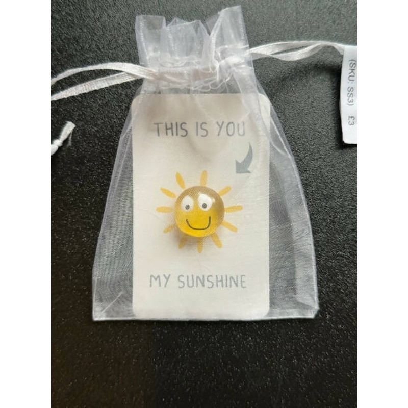 Pebble Hug Sunshine Gift Card|You are my Sunshine|Happy thoughts and lots of sunshine|This is you… my Sunshine
