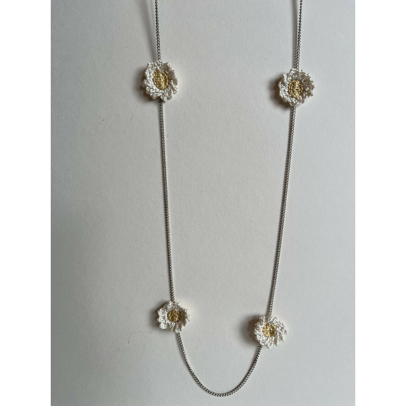 Crochet Daisy Necklace