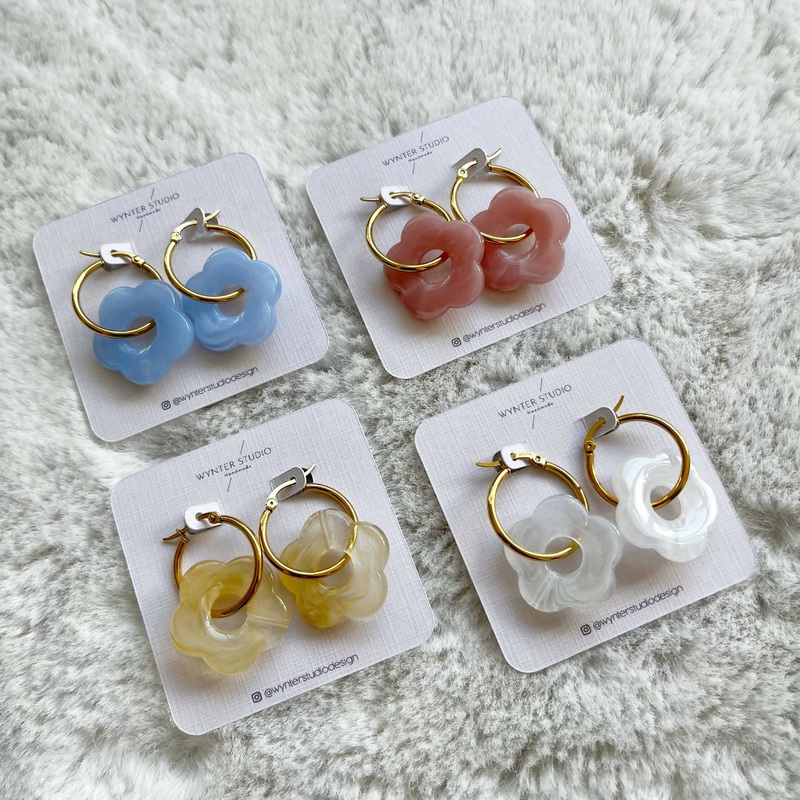 Resin Daisy Marble Hoops|Powder Blue|Milkshake Pink|Sunset Yellow|Cloud Clear White|Dainty Gold Beaded