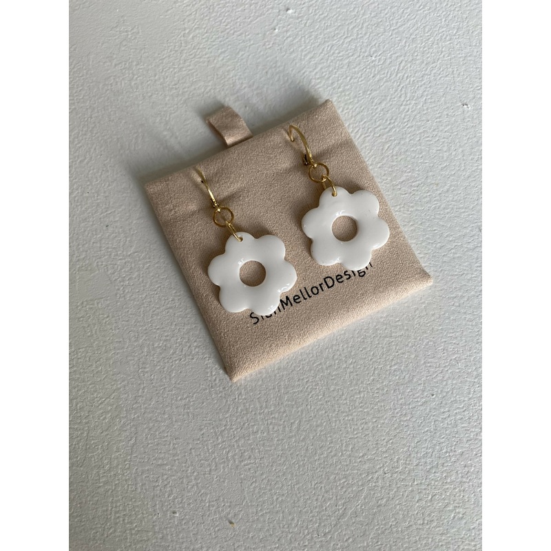 White Flower Polymer Clay Huggie Hoop Earrings