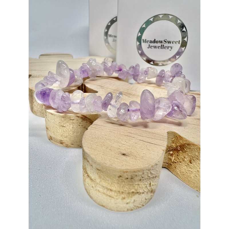 Lavender amethyst chip bracelet