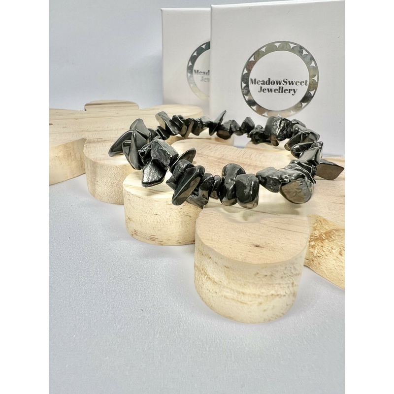 Shungite chip bracelet