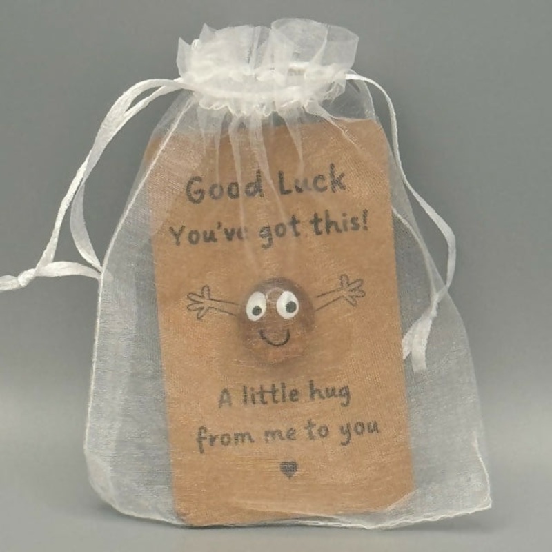 Pebble Hug Good Luck Gift Card