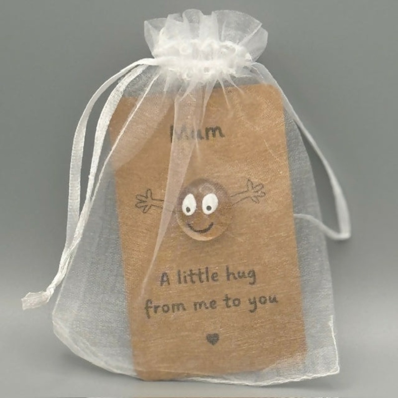 Pebble Hug Mum Gift Card|Pebble Hug Mum