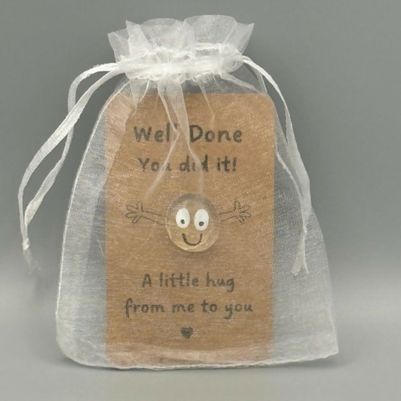 Pebble Hug Well Done Gift Card