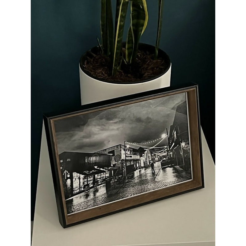 A Lonely Night In Humber Street