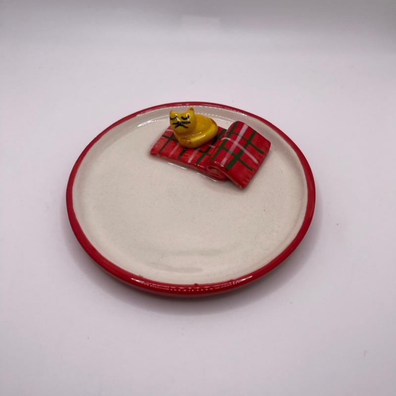 Red Cat Plate